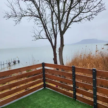 Holiday home Haz A Szigeten