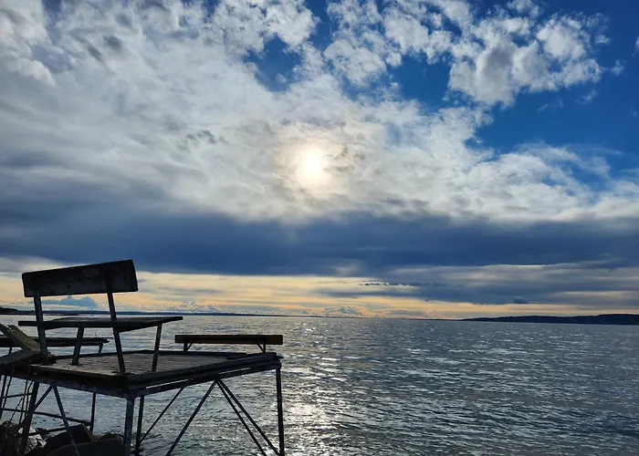 Haz A Szigeten * Fonyód